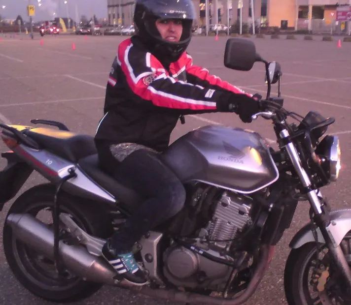 Profielfoto van kat-motor